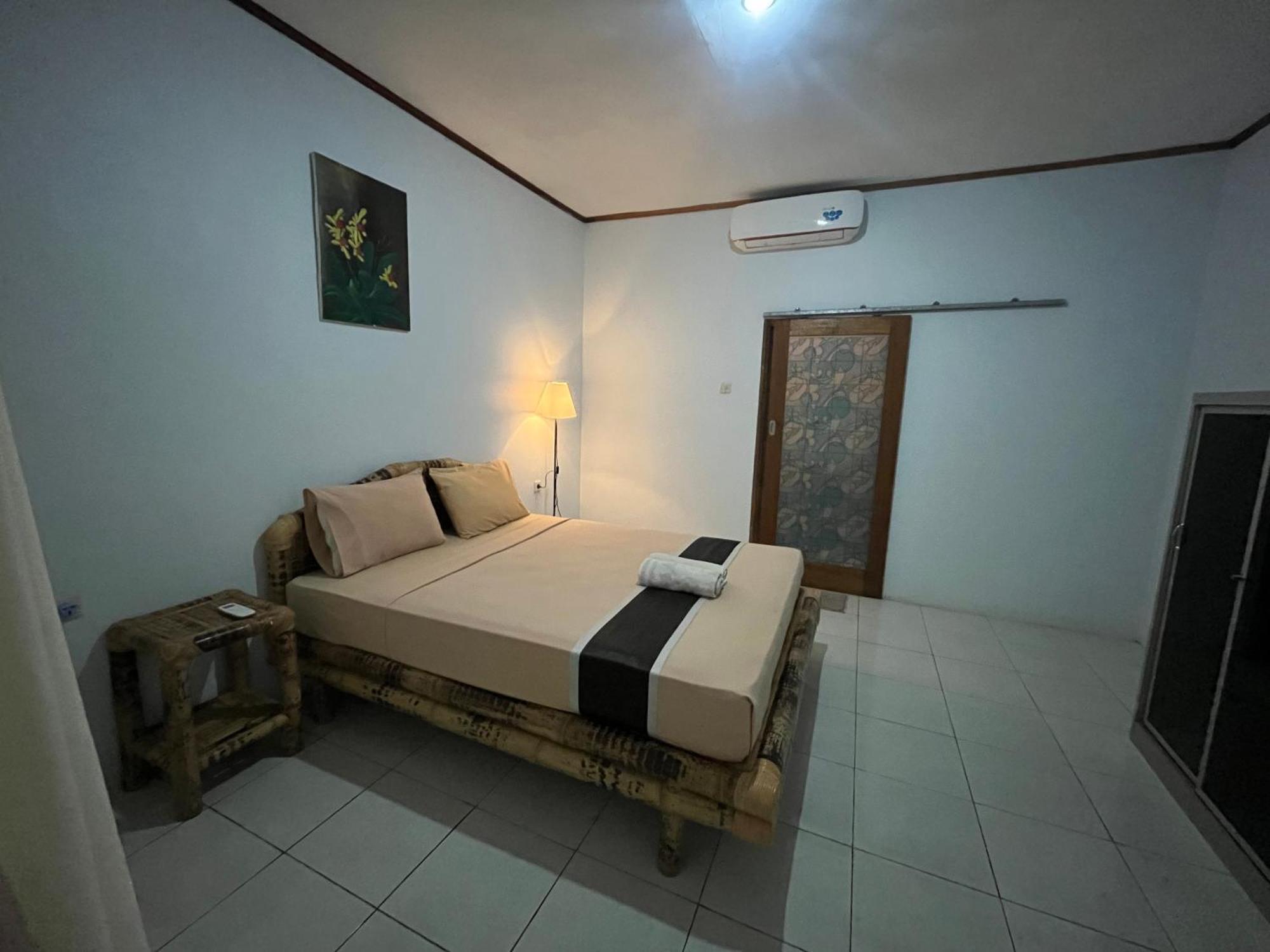 Kebun Homestay Kuta  Extérieur photo