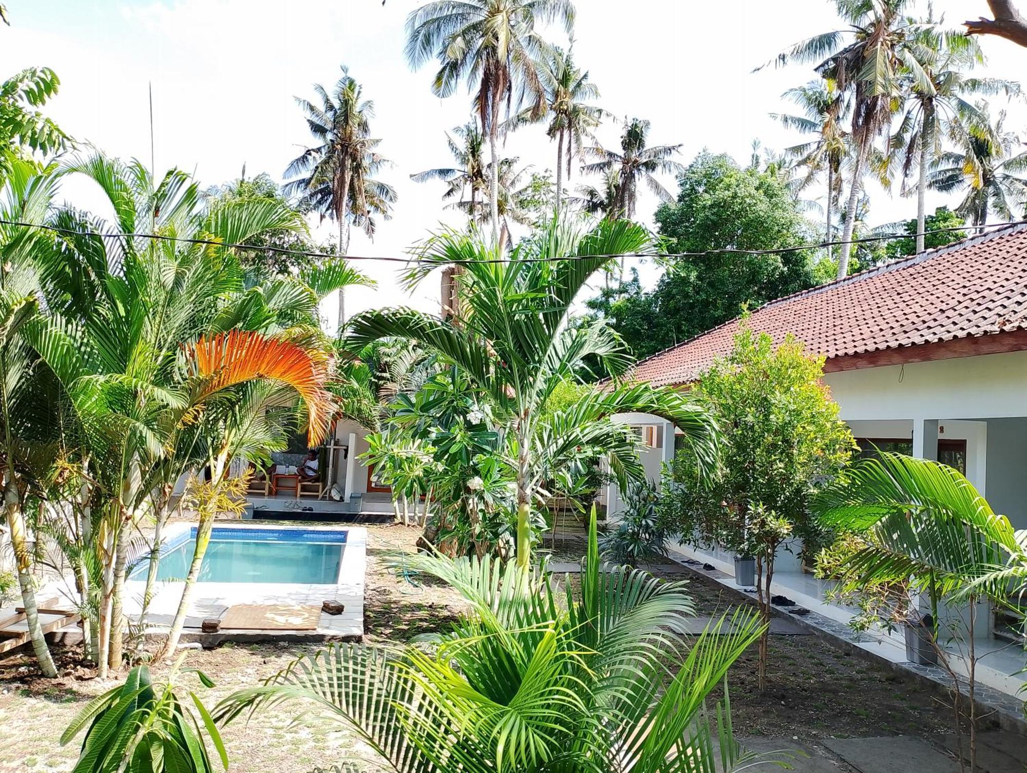 Kebun Homestay Kuta  Extérieur photo