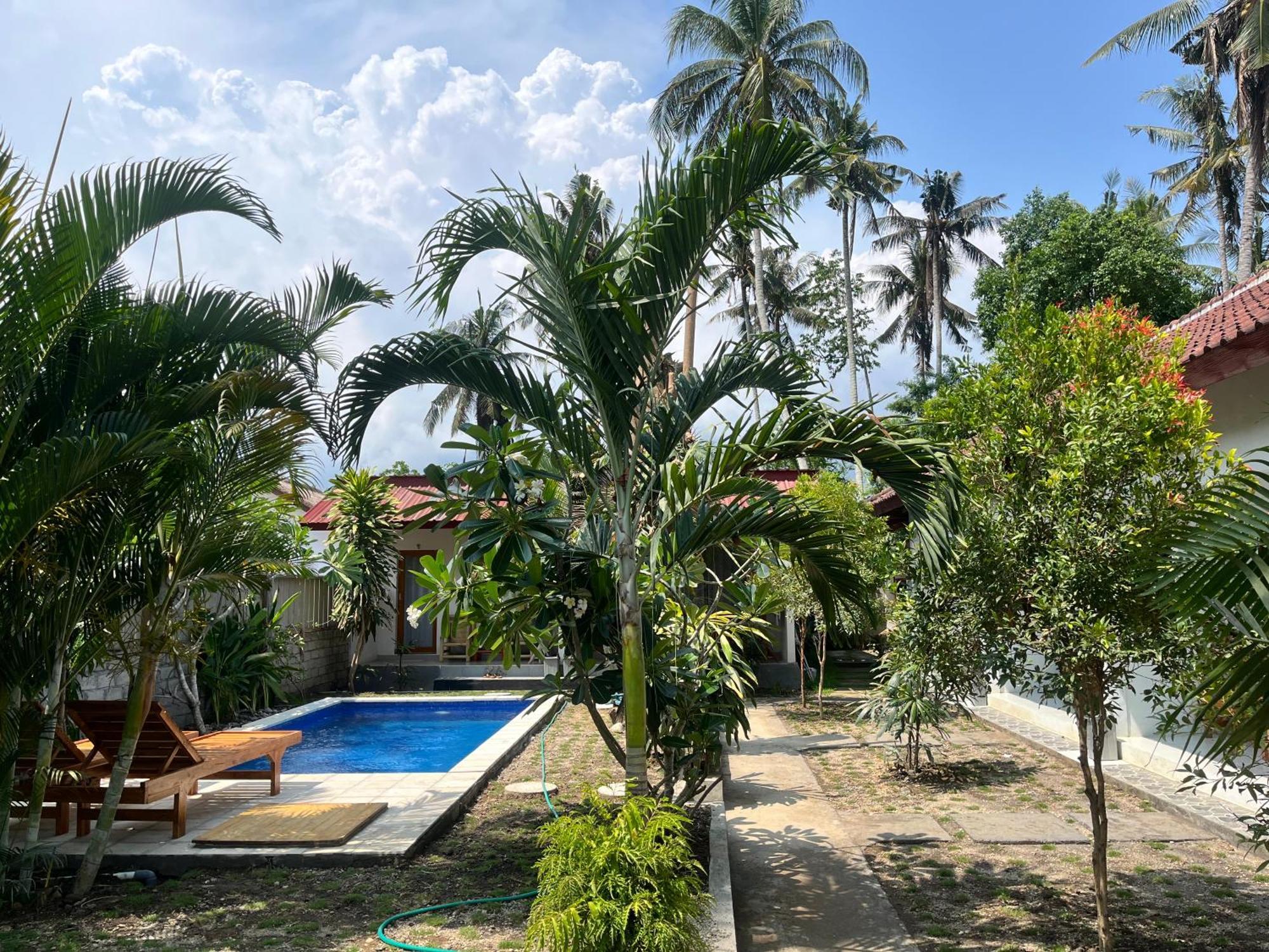 Kebun Homestay Kuta  Extérieur photo